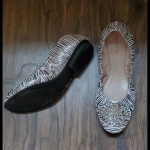 Tahari Valerie silver-white zebra ballet flats